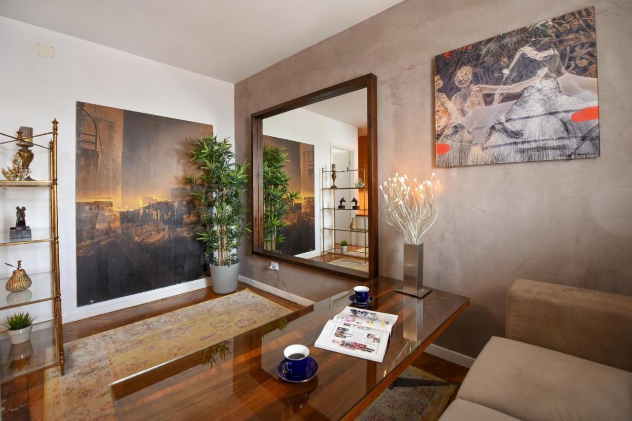New - Elegant Duplex With Amazing View & Balcony - Homey Residence Boekarest Buitenkant foto